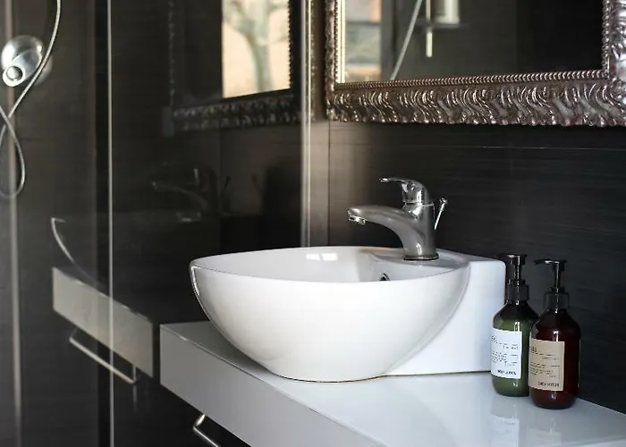 سي-هوتلز ايجلون 3*